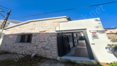 Akçay Kızılkeçilide Satılık Köy Evi