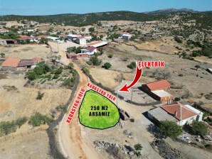 EZİNE KÖSELER KÖYÜNDE SATILIK 250 M2 FIRSAT ARSA