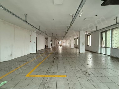 Bağcılar İnönü Mahallesi Ana Cadde Üstünde Satılık Ofis Katı 620 m2 İş Hanı Katı