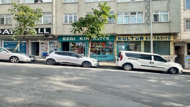 Güneşli 15 Temmuz Mahallesi Okul Karşısı Kiralık Dükkan Mağaza