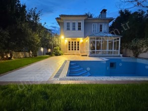 KEMER COUNTRY SATILIK HAVUZLU VİLLA
