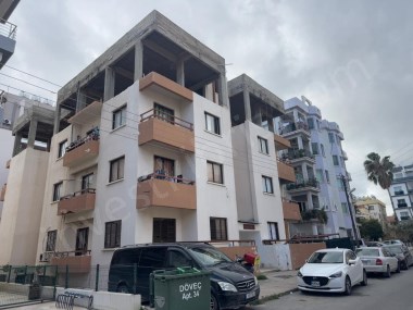 Komple Bina Türk Koçanlı   8x 2+1 Daire + 4x 2+1 Yarım insa.   İster Kira Getirisi İster Yatırım    