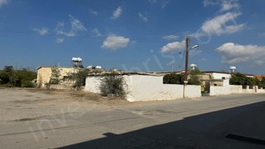 Çok Amaçlı EKO Köy Merkezinde Müstakil Kemerli Geniş Bahçeli Ev.. Yüksek İmarlı