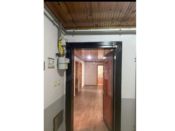 GİRESUN TİREBOLUDA DENİZ MANZARALI VE KALE MANZARALI BOYDAN BOYA BALKON 4+1 VE 