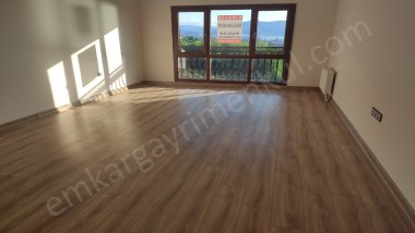 DENİZ MANZARALI TİREBOLU TOKİDE KİRALIK DAİRE 