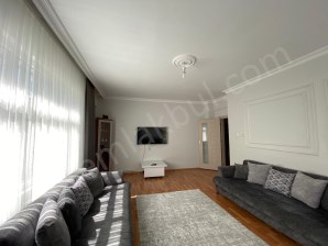 Bağcılar Çınar Mah Satılık Daire 3+1 110m2 Kat 1