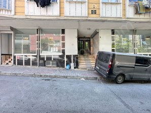 Güneşli 15 Temmuz Mahallesi Kiralık 350 M² İşyeri Depo Atölye