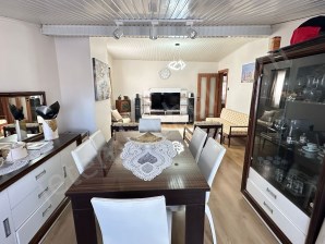 Güneşli Hürriyet Mahallesi Satılık 5+1 Daire 200 m²