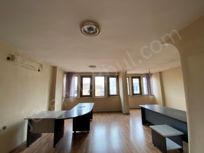 Bağcılar Yavuzselim Mahallesi Bağcılar Meydan Satlık Ofis Katı