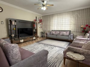 Bağcılar Kazım Karabekirde Satılık 2+1 Daire Yatırıma Uygun