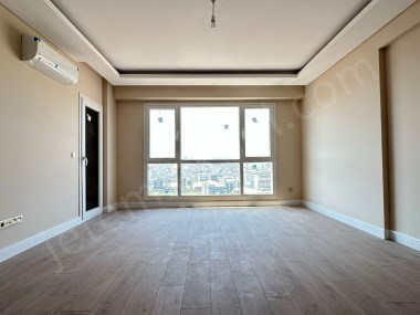 İstanbul Bağcılar Güneşli Basın ekspres Sitesi İçinde Satılık 3+1 Daire Krediye Uygun