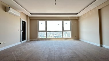 İstanbul Bağcılar Güneşli Basın ekspres Sitesi İçinde Satılık 3+1 Daire Krediye Uygun