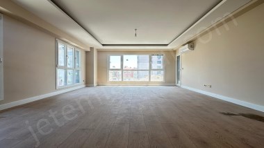 Güneşli Basınekspresste Karmar Sakura Sitesi Kiralık 4+1 Daire