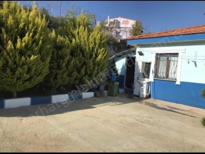 TURGUTLU SATILIK GÜNEY KÖYÜNDE 1700M2 İÇİNDE 3+1 ODA 99 M2 MÜSTAKİL EV 