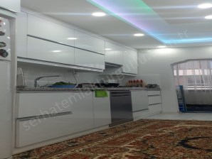 TURGUTLU SATILIK ŞEHİTLER MAH TOKİLERDE 3+1 ODA 130M2 ASANSÖRLÜ DOĞALGAZLI FUL TADİLATLI DAİRE 