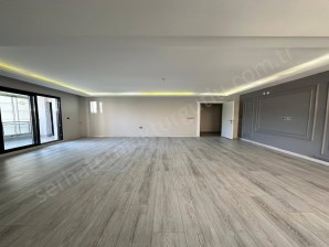 TURGUTLU SATILIK SELVİLİTEPE MAH 165M2 3+1 ARA KAT DOĞALGAZLI CAM BALKONLU SIFIR DAİRE 