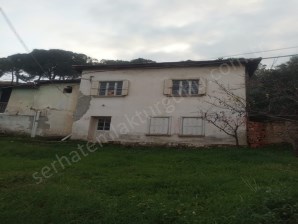 ÇEPNİDERE MAH SATILIK 380M2 ARSA İÇİNDE 2 KATLI MÜSTAKİL EV VE 15 AĞAÇ ZEYTİN AĞACI VARDIR 