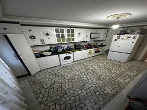 TURGUTLU SATILIK MUSTAFA KEMAL MAH  140M2 3+1 ODA 2. ARA KAT ASANSÖRLÜ DOĞALGAZLI BALKONLU DAİRE 