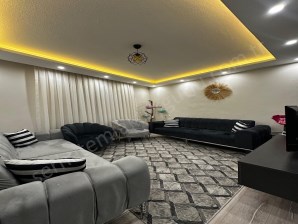 TURGUTLU SATILIK YİĞİTLER MAH 85M2 2+1 ODA DOĞALAZLI BAHÇELİ ZEMİN KAT DAİRE  