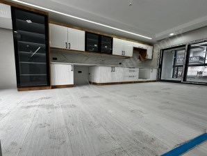 TURGUTLU SATILIK ŞEHİTLER MAH 2.VE 3. KATLAR SEÇENEĞİ MEVCUT 3+1 ODA 120M2 ÖZELLİLER AÇIKLAMADA 