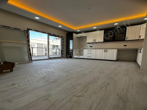 TURGUTLU SATILIK TURGUTLAR MAH 110M2 2+1 ODA GENİŞ DAİRELER ŞAHSİ OTOPARRK VE ASANSÖR MEVCUT 