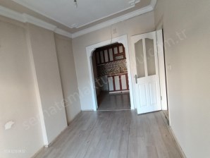 TURGUTLU KİRALIK YEDİ EYLÜL MAH 2+1 ODA 4. KAT 80M2 SOBALI TERASLI BALKONLU DUBLEKS DAİRE 