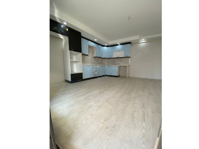 TURGUTLU SATILIK DUBLEXS ŞEHİTLER MAH 310M2 TERASLI İÇTEN MERDİVENLİ 4+1 ODA DOĞALGAZLI  ASANSÖRLÜ 