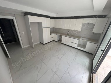 TURGUTLU SATILIK DUBLEXS ERGENEKON MAH 300M2 5+1 ODA HAVUZLU KAMELYALI OTOPARKLI ASANSÖRLÜ TERASLI 