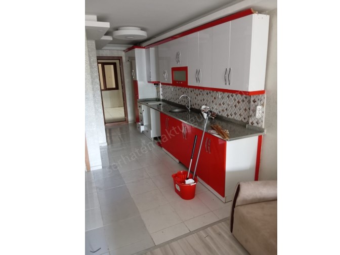 TURGUTLU SATILIK YILDIRIM MAH 130M2 3+1 ODA 1. KAT BALKONLU DOĞALGAZLI 4 YAŞINDA DAİRE 