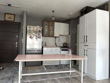 TURGUTLU SATILIK ALBAYRAK TOKİ 70M2 3. ARA KAT 2+1 ODA DOĞALGAZLI BALKONLU DAİRE 