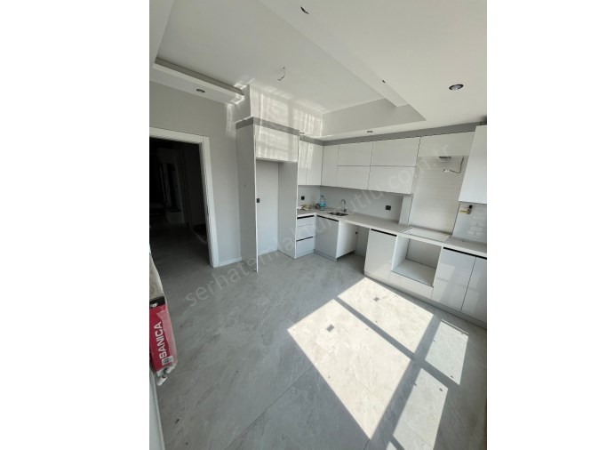 TURGUTLU SATILIK ERGENEKON MAH 200M2 3+1 SIFIR DUBLEX İNCE VE 1. KALİTE İŞÇİLİK 