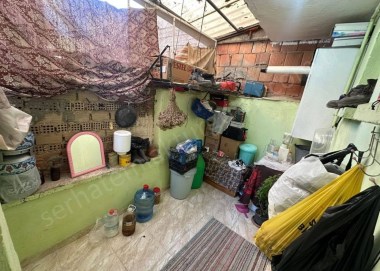 TURGUTLU SATILIK TURAN MAH 80M2 ZEMİN ÜSTÜ 1. KAT TADİLATLI DOĞALGAZLI BALKONLU 2+1 ODA TERASLI D.