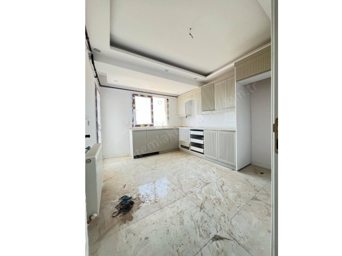 TURGUTLU SATILIK MUSTAFA KEMAL MAH 130M2 1. KAT 3+1 ODA ASANSÖRLÜ OTOPARKLI DOĞALGAZLI SIFIR DAİRE