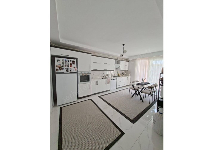 TURGUTLU SATILIK YILDIRIM MAH 180M2 3+1 ODA 1. KAT DOĞALGAZLI E. BANYO ÇİFT BALKON  GENİŞ D