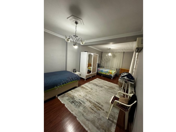 TURGUTLU SATILIK ACARLAR MAH 240M2 3+1 ODA 4. KAT TERASLI ŞÖMİNELİ DOĞALGAZLI GENİŞ VE TEMİZ DAİRE 