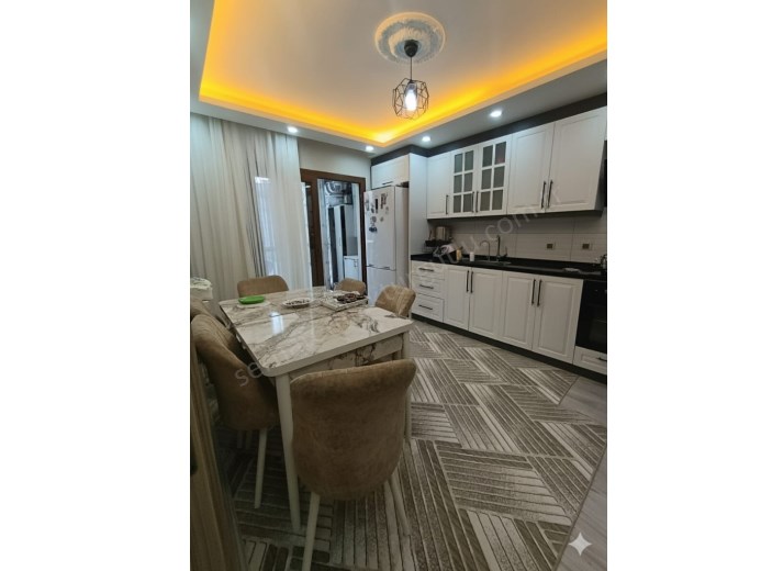 TURGUTLU SATILIK MUSTAFA KEMAL MAH 130M2 3+1 ODA 2. ARA KAT DOĞALGAZLI BALKONLU 3 YILLIK DAİRE 