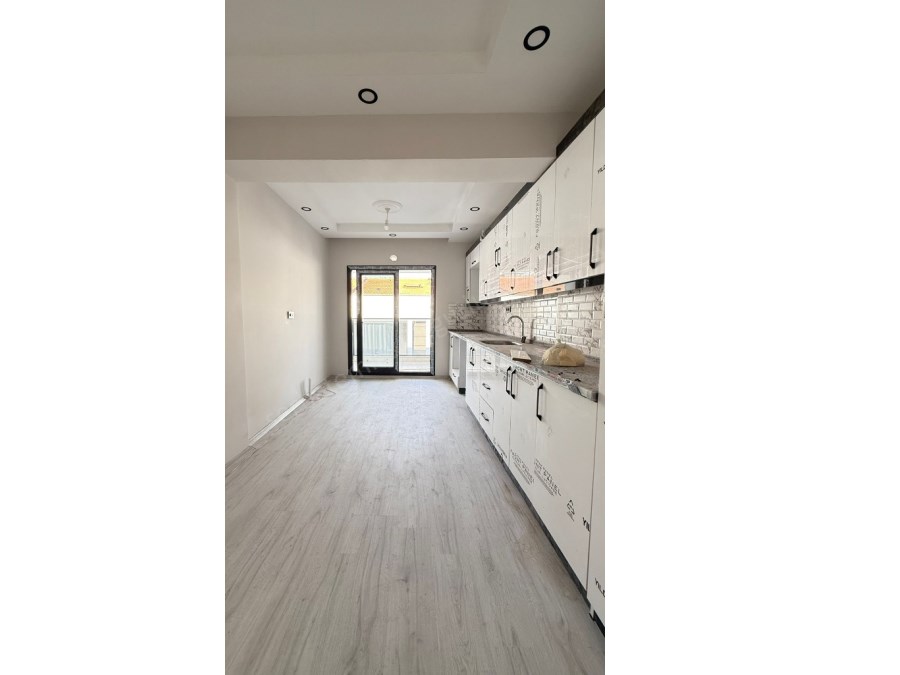 TURGUTLU SATILIK ŞEHİTLER MAH DUBLEKS 280M2 NET  5+1 ODA 140M2 TERAS ÇİFT MUTFAK ASANSÖRLÜ SIFIR 