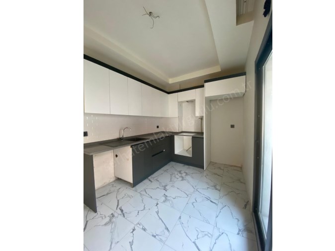 TURGUTLU KİRALIK YEDİ EYLÜL MAH 95M2 2+1 ODA 3. KAT ASANSÖRLÜ DOĞALGAZLI BALKONLU OTOPARKLI DAİRE 