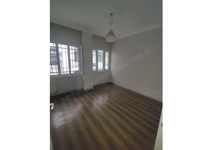 TURGUTLU KİRALIK ACARLAR MAH 100M2 2+1 ODA BAHÇELİ ZEMİN KAT DOĞALGAZLI DAİRE 