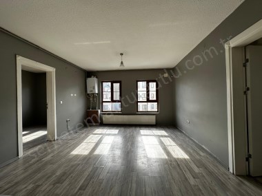 TURGUTLU KİRALIK TOKİ EVLERİ 2+1 ODA 75M2 3. ARA KAT DOĞALGAZLI BALKONLU DAİRE 