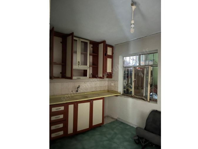 TURGUTLU KİRALIK SELVİLİTEPE MAH 3+1 ODA 120M2 ZEMİN KAT DOĞALGAZLI DAİRE 