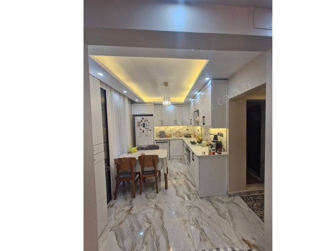 TURGUTLU SATILIK YENİ MAH 120M2 3+1 BAHÇELİ TADİLATLI ZEMİN KAT DOĞALGAZLI DAİRE 