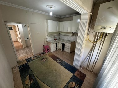 TURGUTLU KİRALIK ŞEHİTLER MAH 64 EVLERDE 2+1 ODA 1. KAT 96M2 DOĞALGAZLI BALKONLU DAİRE 