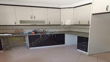 TURGUTLU KİRALIK ALBAYRAK MAH 110M² 3+1 DOĞALGAZLI ZEMİN KAT DAİRE 