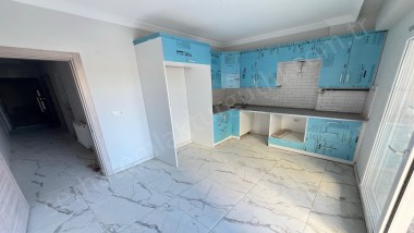 TURGUTLU SATILIK YİĞİTLER MAH 90M2 NET 50M2 KENDİNE AİT BAHÇE 2+1 DOĞALGAZLI SIFIR DAİRE ZEMİN KAT