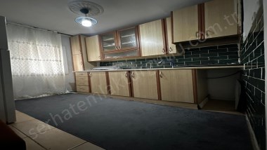 TURGUTLU SATILIK MUSTAFA KEMAL MAH KÖŞE 90M2 2+1 ODA ZEMİN KAT DOĞALGAZLI 20 YILLIK DAİRE 