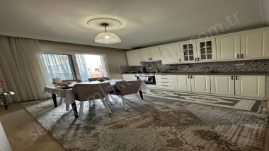 TURGUTLU SATILIK MUSTAFA KEMAL MAH 100M2 4. KAT 2+1 ODA DOĞALGAZLI CAM BALKONLU 12 YILLIK DAİRE 