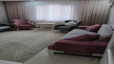 TURGUTLU SATILIK ÖZYURT MAH 130M2 3+1 ODA 10 YILLIK DOĞALGAZLI 30M2 BAHÇELİ ZEMİN KAT DAİRE 