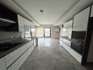 K.KAZAN GYODAN DEMETEVLERDE 4,5+1 ONKOLOJİ HASTANE KARŞISI KİRALIK DAİRE