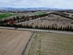 K.KAZAN GYODAN İMRENDİ MAH.2384+2588 m2 IST YOLUNA 140m2 TARLA